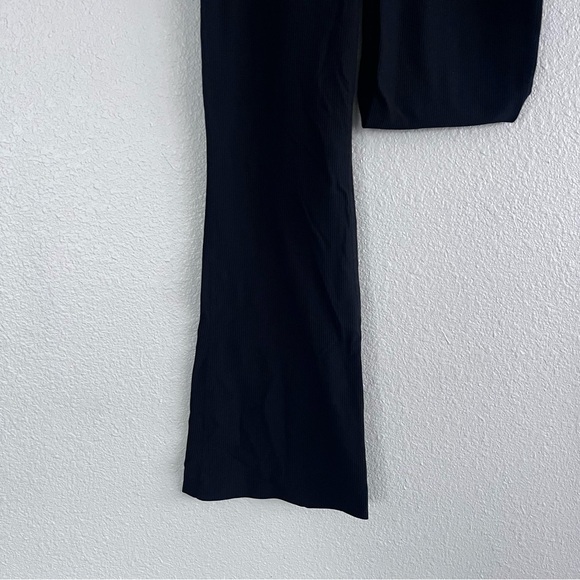 Flare Stretch workout pants Black Women's Pants Size M - Picture 4 of 5